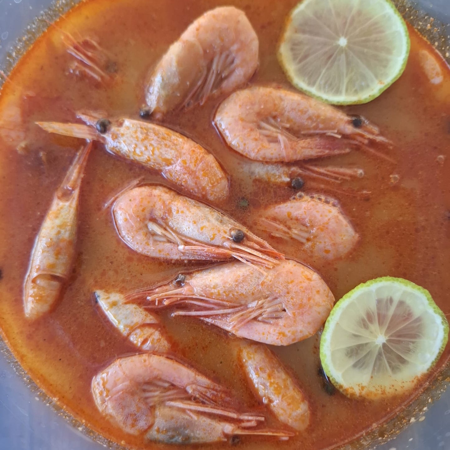 Garnelen in klassischer Sauce